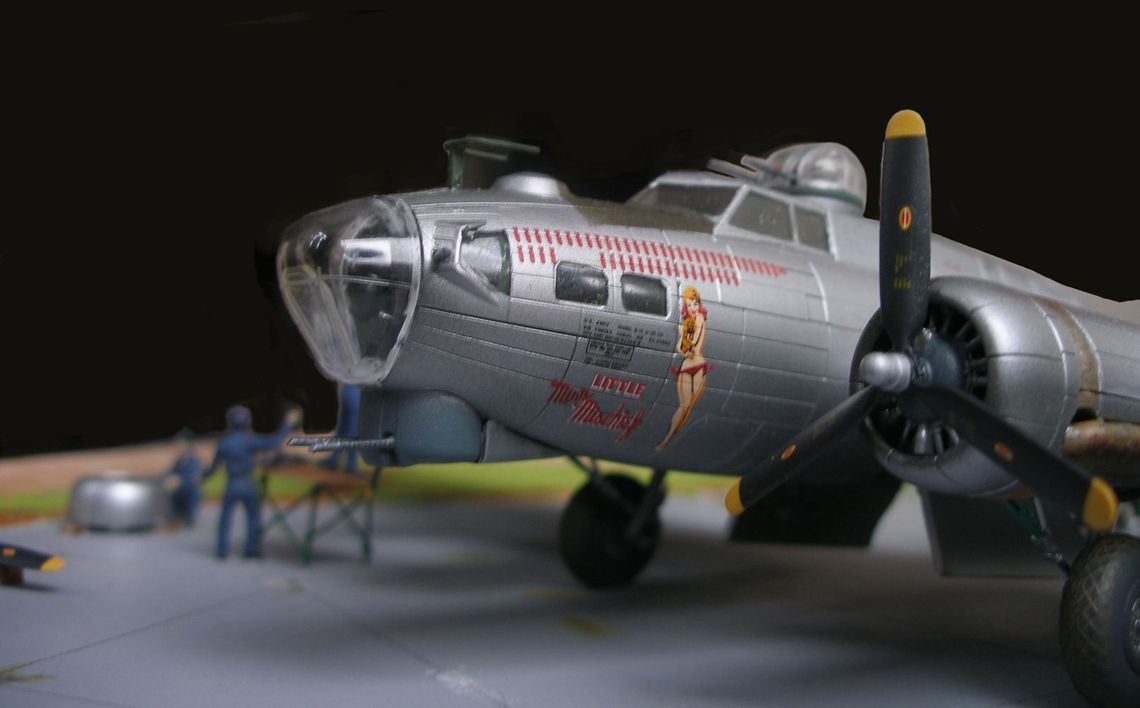 B17-G Flying Fortress - 1/48